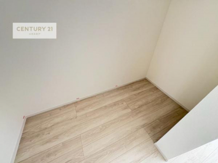 ���[�@�E�H�[�N�C���N���[�[�b�g�t���ł��B��������̂��m���Ȃǂ����[���Ă��������ł��ˁI���ɂ���@�������ȂǋG�ߕ��̑傫�ȉƓd�����[�ł��܂��I