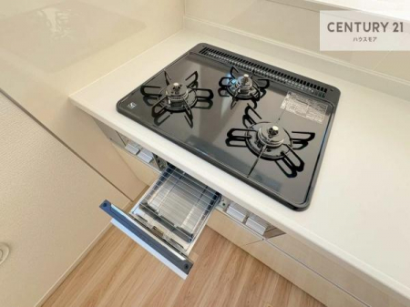 �L�b�`���@�R�����͎O������̂ł������̓����i�s���ł��܂��B
�������O�����t���ł��B�����X�y�[�X���L�X���Ă���׍�Ƃ����₷���I�g�����肪�ǂ��V�X�e���L�b�`���ł��I