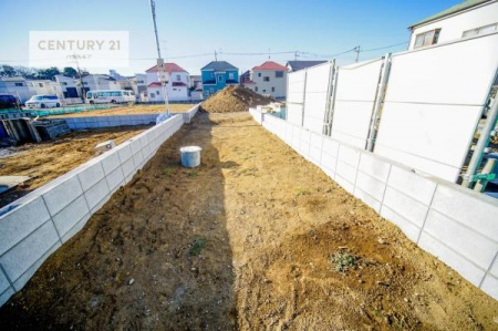 ���ԏ�@���ԃX�y�[�X��2�䕪����܂��I�Z�J���h�J�[�͂������A�o�C�N�⎩�]�ԂȂǂ��u���ꏊ�ɍ���܂���B