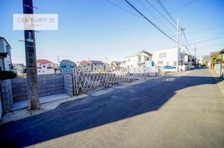 ���̑����n�@�O�ʓ��H��5.5���I�z����ǍD�ȗ��n�ł��B
�Ԍɓ��ꂪ���ȕ������S�ł��ˁB