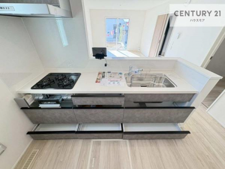 �L�b�`���@���[�X�y�[�X���L�x�ŁA�����X�y�[�X���X�b�L���ƕЕt���Ђ�`�����p�ł��܂��I
���K�ɍ�Ƃ��ł��܂��I�����̗���������܂��I