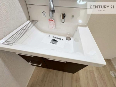 ���ʑ�E���ʏ��@�[�����ʑ�{�E���́A�������˂ɂ����̂ł�����ꂪ�y�X�I���������ۂĂ܂��I
�L���C�Ȑ��ʏ��Ŏ��������̃��`�x�[�V�������オ��܂��ˁI