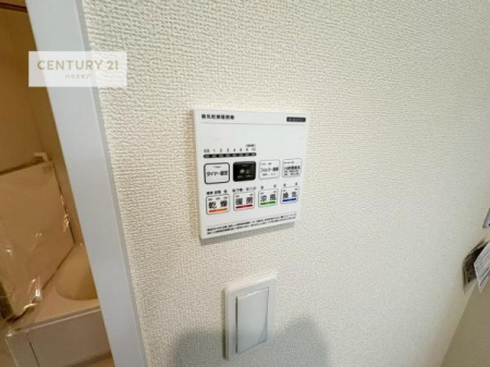 ���̑��@����������g�[���t���Ă��閣�͓I�Ȏd�l�ł��I�~��̓q�[�g�V���b�N�̗\�h�ɂ��g���܂��B
�J�̓��ł������󕨂���������̂ŁA���󕨂����ߍ��݂ɂ����I