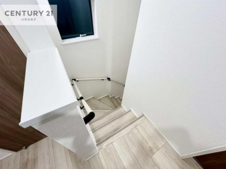 ���̑����ρ@�K�i�͖��邭�萠������Ă��܂��B���q�l�₲�N�z�̕������S���Ă����p�����܂��ˁB