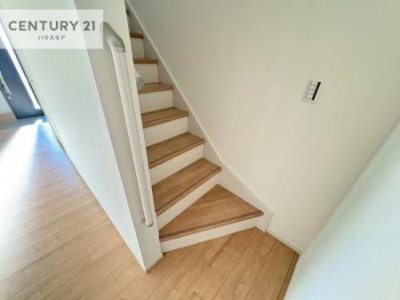 ���̑����ρ@�K�i�͖��邭�萠������Ă��܂��B���q�l�₲�N�z�̕������S���Ă����p�����܂��ˁB