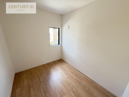 ���r���O�ȊO�̋����@�V���v���Ƀf�U�C������Ă��邽�߁A�Ƌ��I�т܂���I
���C�ɓ���̉Ƌ��u���Ă��낰���Ԃ���邱�Ƃ��ł��܂��B