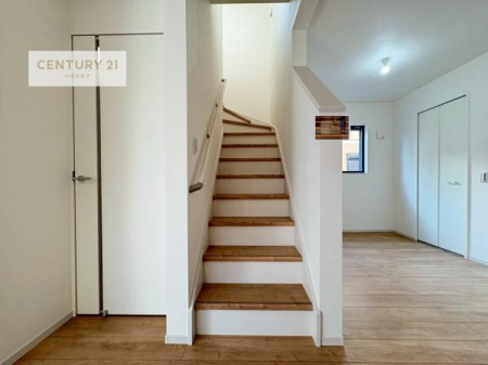 ���̑����ρ@�K�i�͖��邭�萠������Ă��܂��B���q�l�₲�N�z�̕������S���Ă����p�����܂��ˁB