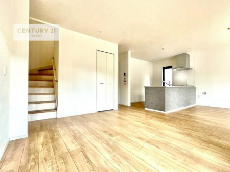 ���r���O�@�����Ƒ��Ɗ炪���킹���郊�r���O�C���K�i�I�R�~���j�P�[�V�������Ƃ�₷�����C���ӂ��LDK�����o�������܂��I