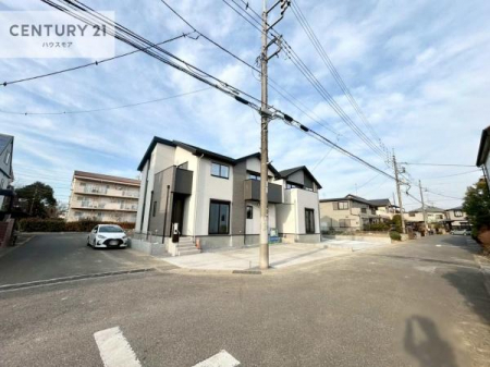 ���̑����n�@�O�ʓ��H��6���~6���I�z����ǍD�ȗ��n�ł��B
�Ԍɓ��ꂪ���ȕ������S�ł��ˁB