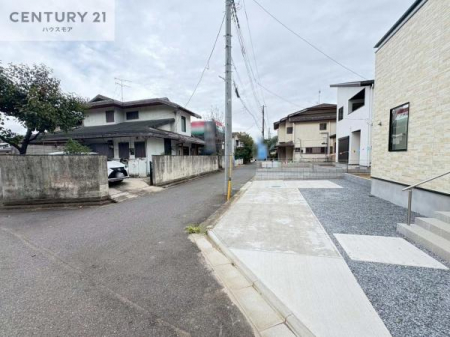 ���̑����n�@�O�ʓ��H6���~5���I�z����ǍD�ȗ��n�ł��B
�Ԍɓ��ꂪ���ȕ������S�ł��ˁB