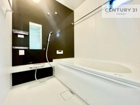 �����@�������������l�̕��͋C�̃o�X���[���́A�����o�Ă��ăo�X�^�C�����[���I
���d���撣���Ă��邲�J���ɂ��D�݂̓����̓����܂����āA�y����ł݂Ă͂������ł��傤���H