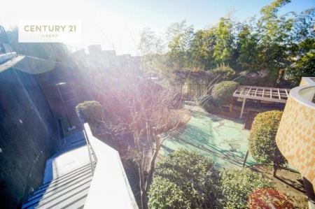 ���̑����p���@�����������X���݂��L����ՐÂȏZ��X�ŁA���₩�ȕ�炵�������܂��B