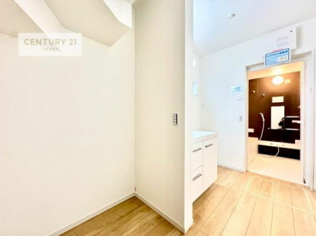 ���ʑ�E���ʏ��@���ʂ܂��ɕ���u���₷���A����̓��삪�X���[�Y�ɂȂ邽�߁A�Z�������̎��ԑтł��X�g���X�������ɂ����A�g������̗ǂ����ʋ�Ԃł��B