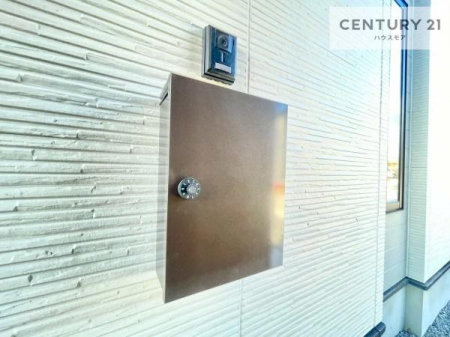 ���̑����n�@�X�փ|�X�g�t���ŕs�ݎ��ł��ו����󂯎��ĂƂ��Ă��֗��I
�Ƃɂ��Ȃ��Ⴂ���Ȃ��X�g���X����I�Ĕz�B�̎�Ԃ��Ȃ��܂��I