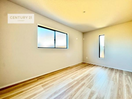 �Q���@8.9������m���͍L�X������肵����Ԃł��I�x�b�g��u���Ă���Ƃ肪����̂ŐQ���Ɍ����Ă��܂��I