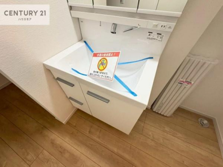 ���ʑ�E���ʏ��@�[�����ʑ�{�E���́A�������˂ɂ����̂ł�����ꂪ�y�X�I���������ۂĂ܂��I
�L���C�Ȑ��ʏ��Ŏ��������̃��`�x�[�V�������オ��܂��ˁI