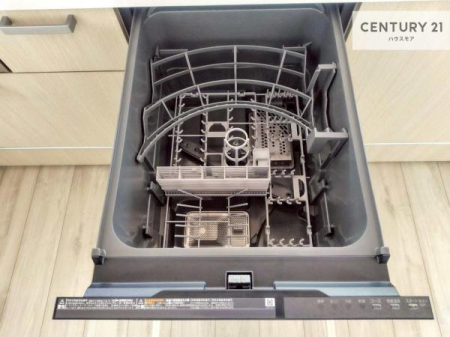 �L�b�`���@�H��@�t���̃L�b�`���ł��I�Z���������r��h�~�Ƃ��đ�ϊ��􂷂�֗��Ȏd�l�ł��I�r���g�C���Ȃ̂ŃL�b�`���̏ꏊ����炸�����X�y�[�X���L���g�����Ƃ��o���܂��I