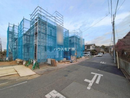 ���̑����n�@�O�ʓ��H��5.9���~11.9���I�z����ǍD�ȗ��n�ł��B
�Ԍɓ��ꂪ���ȕ������S�ł��ˁB�y���n�̔���J�Ò��z