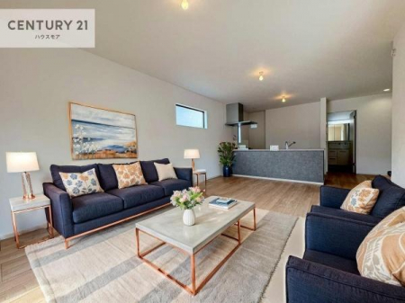 ���r���O�@�Ƌ��CG�p�[�X�ł��B�S�n�ǂ����r���O�͉Ƒ������R�ƏW�܂�܂��B�Ƒ��c�R�̎��Ԃ����������ł��B���Ƒ��ƁA����w�[���������Ԃ��߂��������ł��ˁB