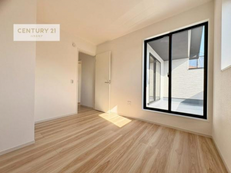 ���r���O�ȊO�̋����@�V���v���Ƀf�U�C������Ă��邽�߁A�Ƌ��I�т܂���I
���C�ɓ���̉Ƌ��u���Ă��낰���Ԃ���邱�Ƃ��ł��܂��B