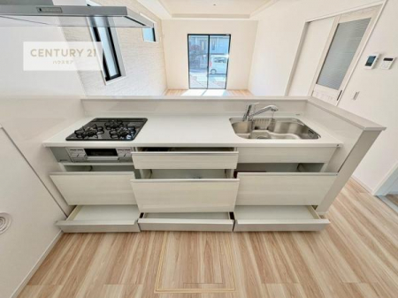 �L�b�`���@���[�X�y�[�X���L�x�ŁA�����X�y�[�X���X�b�L���ƕЕt���Ђ�`�����p�ł��܂��I
���K�ɍ�Ƃ��ł��܂��I�����̗���������܂��I