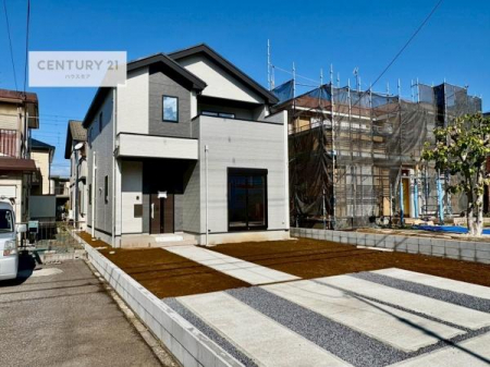 ���ԏ�@���ԃX�y�[�X��2�䕪����܂��I�Z�J���h�J�[�͂������A�o�C�N�⎩�]�ԂȂǂ��u���ꏊ�ɍ���܂���B