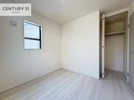 ���r���O�ȊO�̋����@�V���v���Ƀf�U�C������Ă��邽�߁A�Ƌ��I�т܂���I
���C�ɓ���̉Ƌ��u���Ă��낰���Ԃ���邱�Ƃ��ł��܂��B