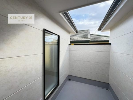 �Z�˂���̒��]�ʐ^�@���ꂽ���ɂ͐�������n����J���I�Ȏ��Ԃ��y���߂܂��B�C�����̗ǂ������ʂ蔲����X���݂ł��I