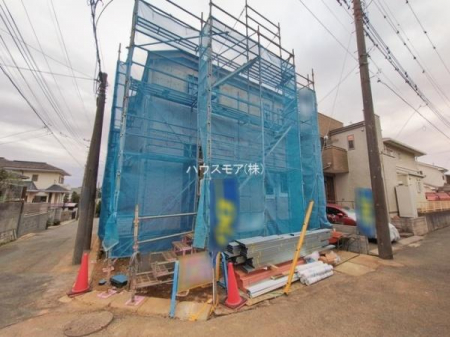 ���ԏ�@���ԃX�y�[�X��2�䕪����܂��I�Z�J���h�J�[�͂������A�o�C�N�⎩�]�ԂȂǂ��u���ꏊ�ɍ���܂���B