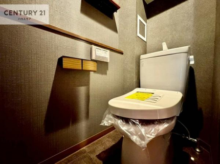 �g�C���@�������֍��ɂ��A�~��͕֍����g�����ł���̂ŗ₽���֍��ɍ��炸�ɍςފ������d�l�ł��I
�O���[�̕ǎ����������������o����A�������ȃg�C���ł��B