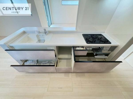 �L�b�`���@���[�X�y�[�X���L�x�ŁA�����X�y�[�X���X�b�L���ƕЕt���Ђ�`�����p�ł��܂��I
���K�ɍ�Ƃ��ł��܂��I�����̗���������܂��I