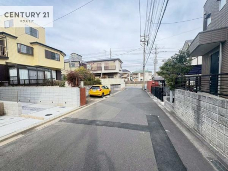 ���̑����n�@�O�ʓ��H��6���I�z����ǍD�ȗ��n�ł��B
�Ԍɓ��ꂪ���ȕ������S�ł��ˁB