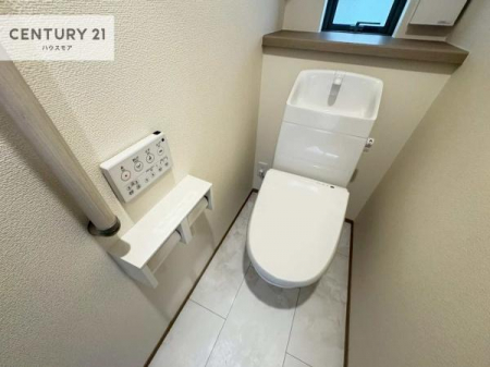 �g�C���@1�E2�K�Ƀg�C�����������܂��I���̖Z�������ԑт��҂����ɂ��݂����ł��ˁB������Ƃ����������̂���g�C���ł�����ꂪ���₷���ł��I