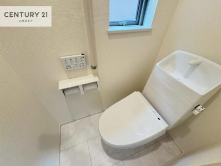 �g�C���@1�E2�K�Ƀg�C�����������܂��I���̖Z�������ԑт��҂����ɂ��݂����ł��ˁB������Ƃ����������̂���g�C���ł�����ꂪ���₷���ł��I