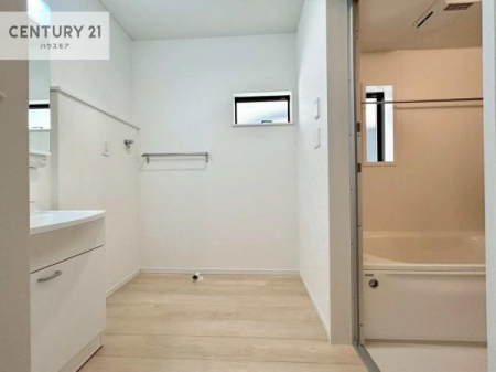 ���ʑ�E���ʏ��@�����t���̖��邢���ʎ��ł��I���C�������ɓ���ւ����ł��Đ����ɕۂ��Ƃ��ł��܂��I���R�����������ނ̂ł����ς̎d�オ����ǂ��Ȃ�܂��ˁI