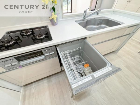 �L�b�`���@�H��@�t���I�Z��������~��͎�r��h�~�Ƃ��đ劈�􂵂܂��I�r���g�C���d�l�Ȃ̂ŁA�ꏊ����炸�����X�y�[�X���L���g���Ď�ۂ悭��Ƃ��o���܂��I