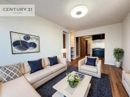 ���r���O�@�Ƌ��CG�p�[�X�ł��B�J�����̂���L�XLDK�I�\�t�@�[��_�C�j���O�e�[�u����u���Ă������ɂȂ�Ȃ��̂ŉ��K�ɉ߂����܂��I�R�~���j�P�[�V���������₷�����r���O�ł��I