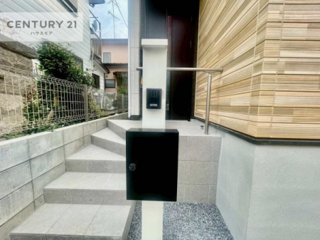 ���̑����n�@�|�X�g�t���ł��I�����T���̂������E���v�]�E������ȂǁA���Ȃ�ƕ��ЃX�^�b�t�܂ł��\���t�����������I�s���Y�Ɋւ��邱�ƂȂ�A�ǂ̂悤�Ȃ��Ƃł����S���ӑΉ������Ē����܂��B