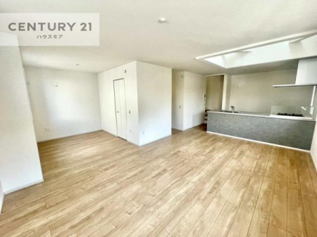 ���r���O�@�L�X�_�C�j���O�X�y�[�X�I������肨�H���B�΂��������y�������Ԃ��߂����܂��B���X�̔���������܂��I