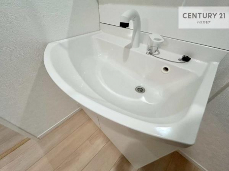 ���ʑ�E���ʏ��@�[�����ʑ�{�E���́A�������˂ɂ����̂ł�����ꂪ�y�X�I���������ۂĂ܂��I
�L���C�Ȑ��ʏ��Ŏ��������̃��`�x�[�V�������オ��܂��ˁI