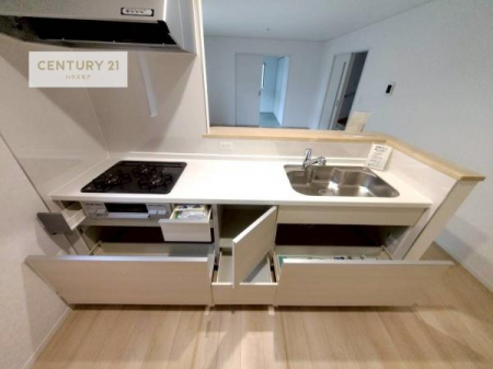 �L�b�`���@���[�X�y�[�X���L�x�ŁA�����X�y�[�X���X�b�L���ƕЕt���Ђ�`�����p�ł��܂��I
���K�ɍ�Ƃ��ł��܂��I�����̗���������܂��I