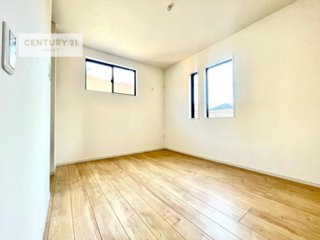 �Q���@�D���������������ޗm���́A���̖ڊo�߂��C�������ǂ������ł��ˁB���������Ԃ��������Ɖ߂������Ƃ��ł��܂��B�D�����F�����̃t���[�����O���ǂ�ȉƋ�ɂ��}�b�`���܂��I