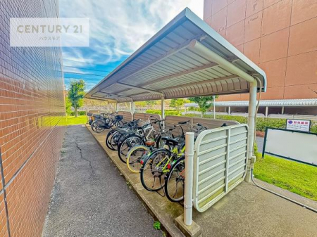 ���̑����p���@���p�����E���֏�ł��B
���]�Ԃ�����΍s���͈͂��L���肨�o�����֗��ł��I�󂫏󋵂Ɋւ��Ă͂��C�y�ɂ��₢���킹��������