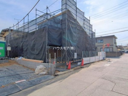 ���ԏ�@���ԃX�y�[�X��2�䕪����܂��I�Z�J���h�J�[�͂������A�o�C�N�⎩�]�ԂȂǂ��u���ꏊ�ɍ���܂���B