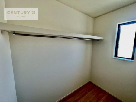 ���[�@�t�@�~���[�N���[�[�b�g�t���I�|���@����p�i�A�G�ߕ��̃C���e���A���̎��[�ɕ֗��I�������t���Ă���̂ł�����Ƃ�����Ƃ�e�����[�N���[���Ƃ��Ă����p���o���܂��I