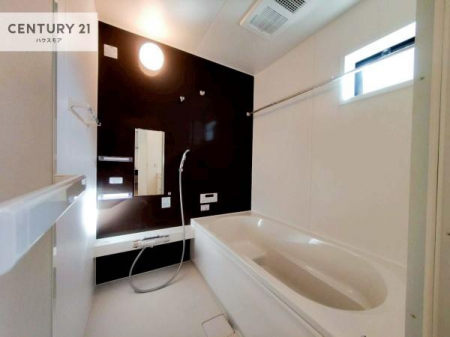 �����@1���̔�����������Ɩ����Ă���闁���ł��B
�������̑f�G�ȃ����N�[�[�V�����ꏊ�ł��I