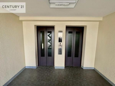 ���̑����p���@�G���x�[�^�[�����ŁA���X�̈ړ������K�B
�����̓��₨�ו��̑������ł��A�X���[�Y�ɂ��A��������܂��I