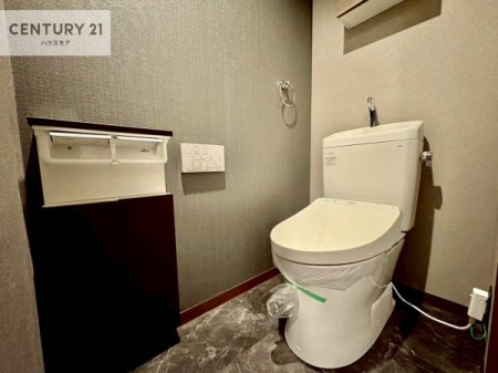 �g�C���@�������֍��ɂ��A�~��͕֍����g�����ł���̂ŗ₽���֍��ɍ��炸�ɍςފ������d�l�ł��I
�A�N�Z���g�N���X���I�V���������o����g�C���ł��B