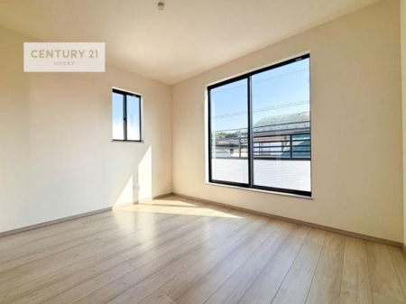 �����\�z�}(����)�@�o���R�j�[�ɖʂ��Ă���m���ł��B���邭�����肪����A���C����������ł��܂��I���N���āA�O�ɏo�Ĕw�L�т����[�ċz�����ǂ������}������邱�Ƃ��o�������ł��ˁI�i���d�l�j