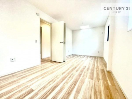 �m���@�Ԏd�؂�Ή��\�Ȃ������ł��B��Ƃ�̂���L���ŁA�v���C�x�[�g���[����q�������A���ړI�Ɏg���₷���������ł��B